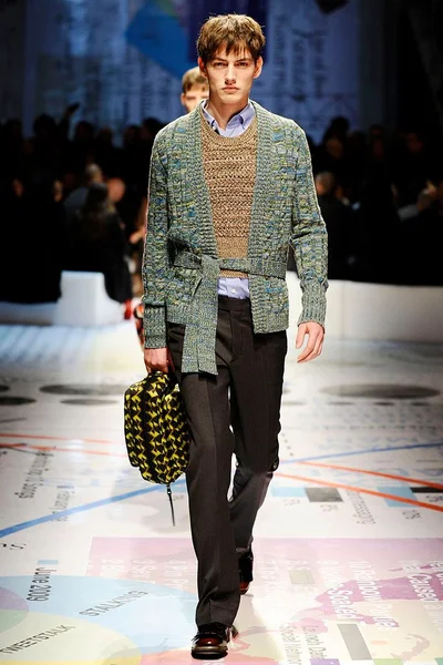Look 20